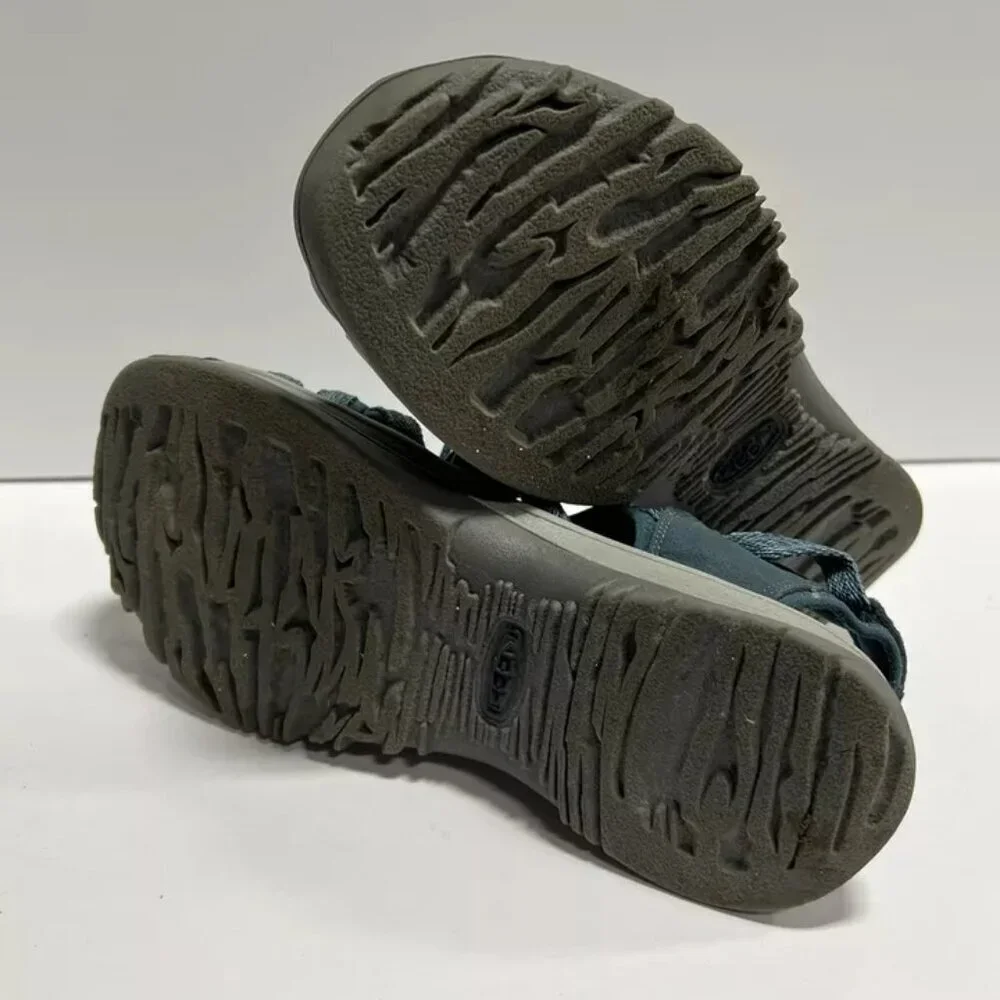 KEEN Womens Whisper Strappy Sandal, Size 8.5M